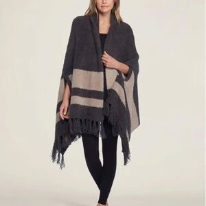 Barefoot Dreams Cozy Chic Malibu Wrap one size super soft